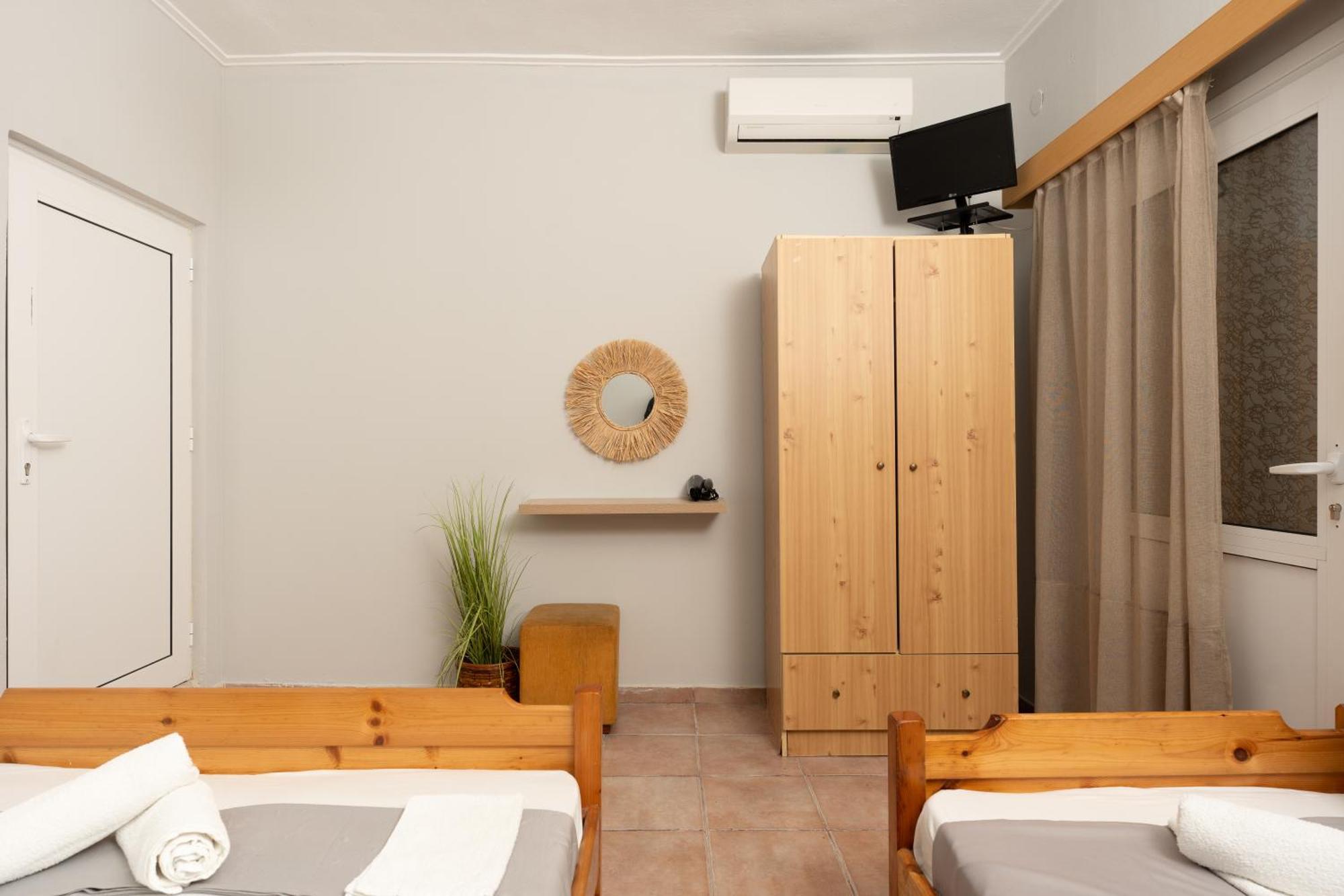 Salvino Rooms Paralía Kültér fotó